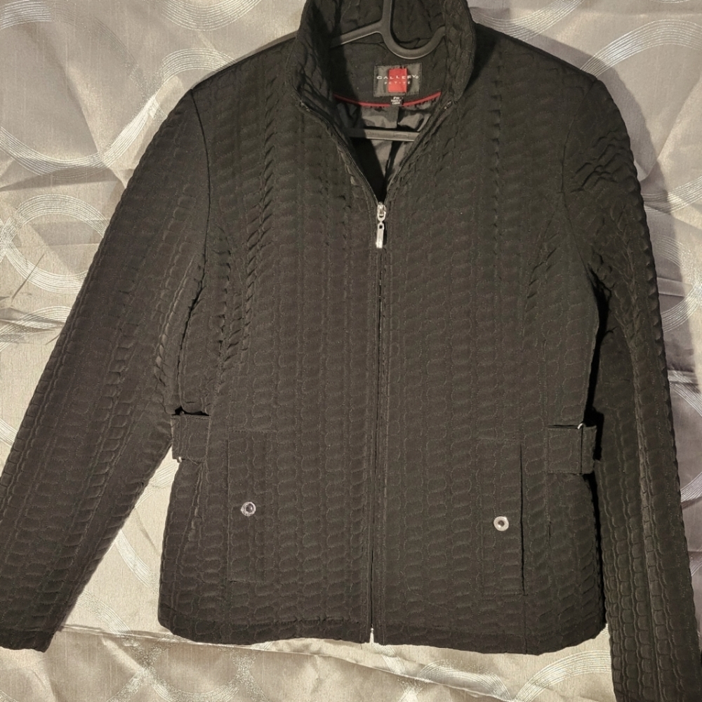 GALLERY JACKET